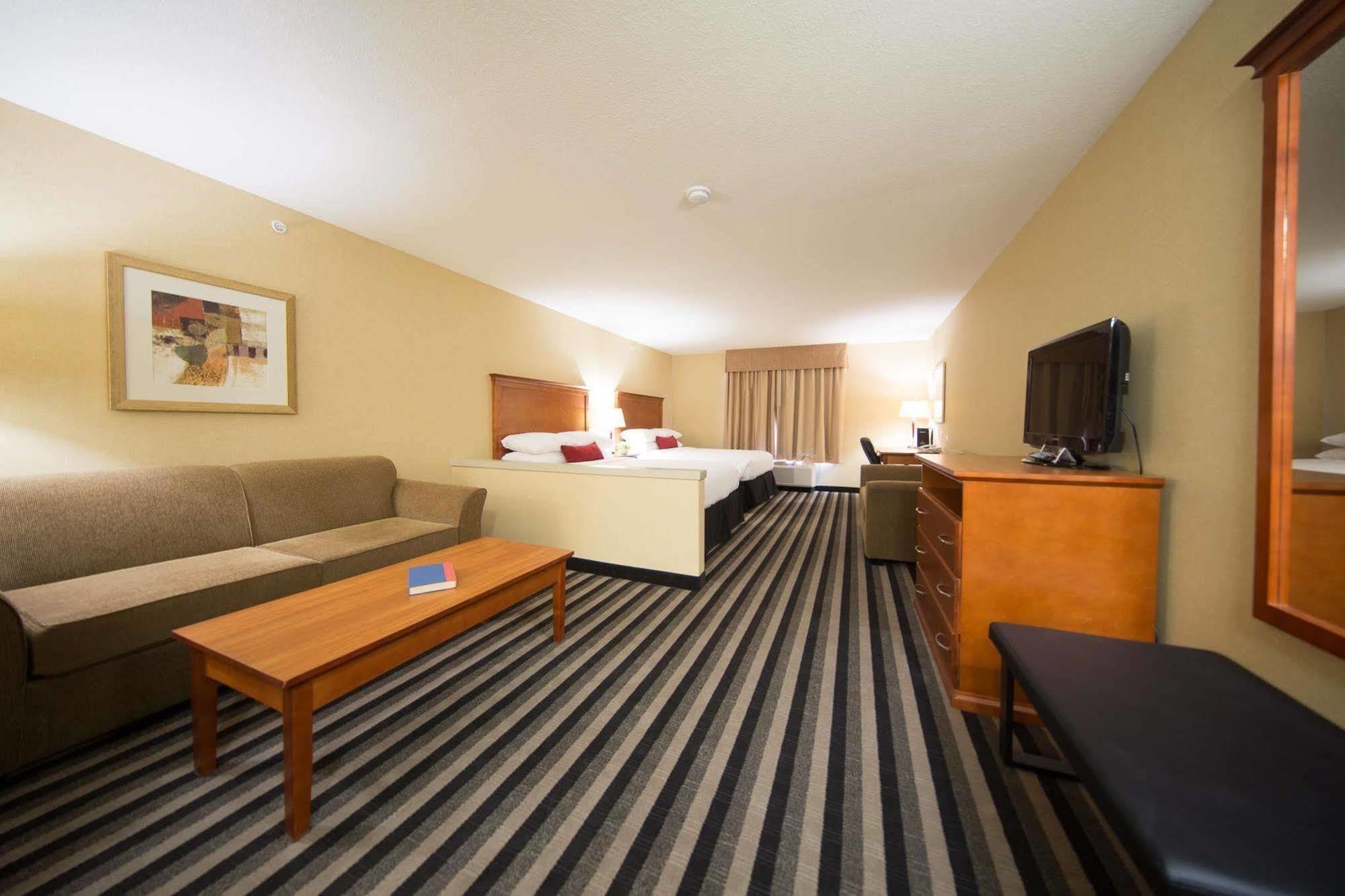 Days Inn & Suites By Wyndham Edmonton Airport Leduc Esterno foto