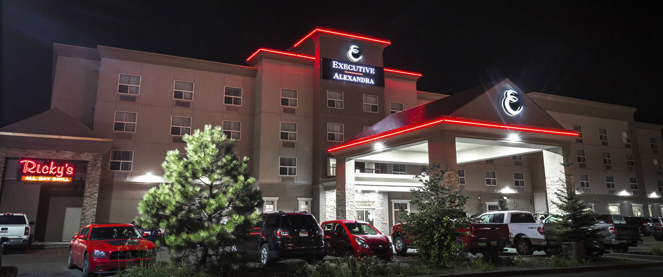Days Inn & Suites By Wyndham Edmonton Airport Leduc Esterno foto